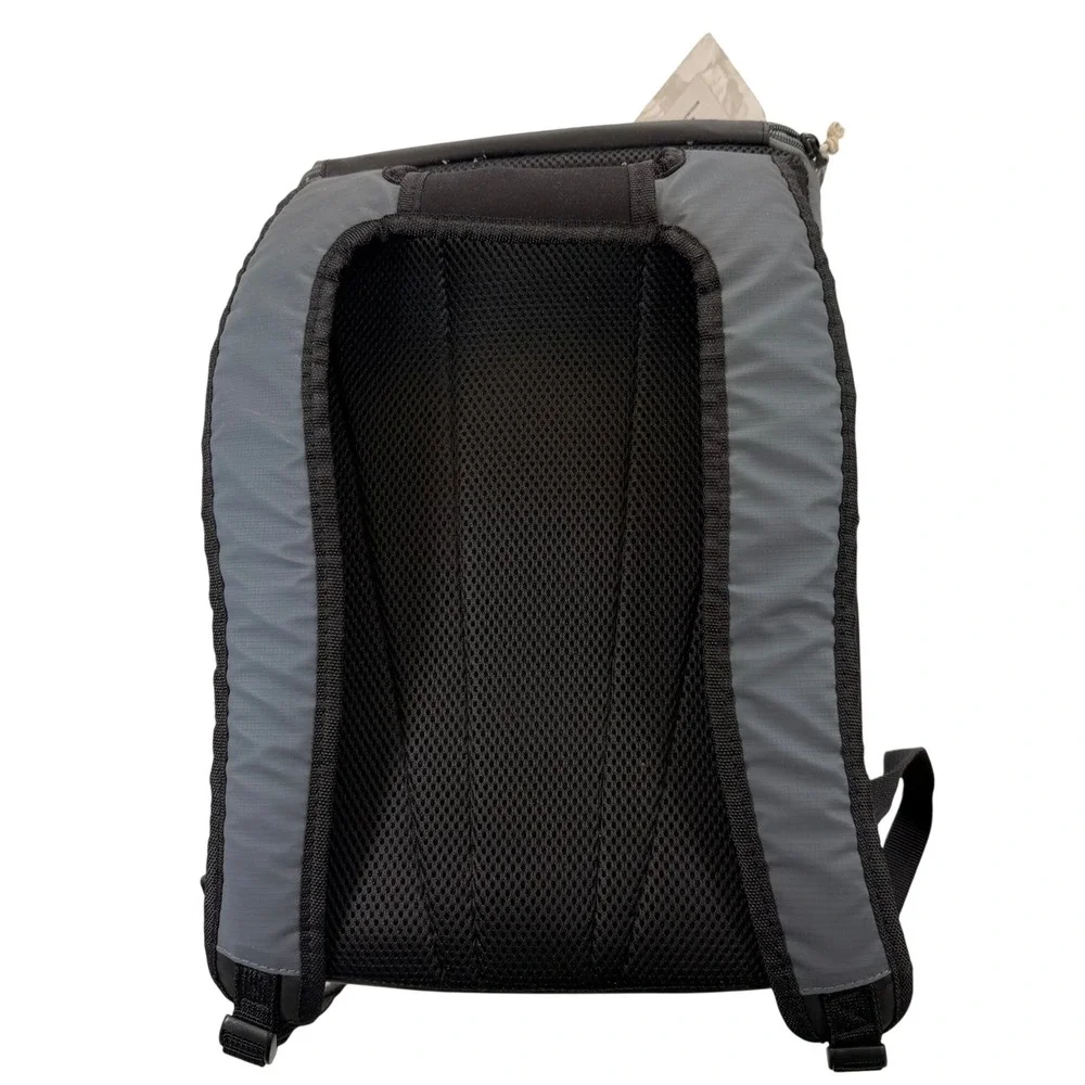 Tommy Bahama Backpack Cooler Gray 24 Can Deep Freeze‎ Insulation 16762440201 NEW
